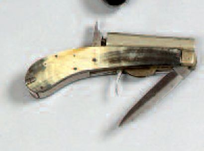 PISTOLET COUTEAU PLIANT « JAMES RODGERS »,...