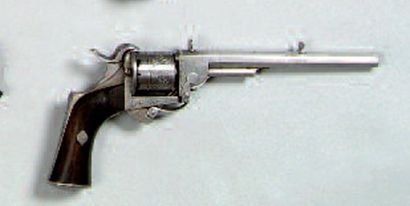 REVOLVER À BROCHE « LORON », CINQ COUPS,...