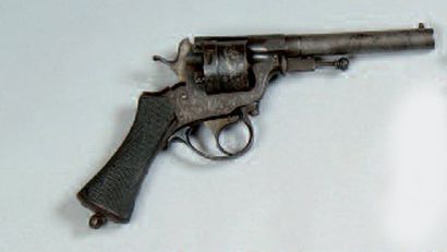 REVOLVER « PERRIN » À CADRE FERMÉ, MODÈLE...