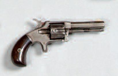 REVOLVER « WESSONS ET HARRINGTON » N°3, CINQ...