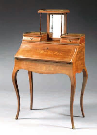 BUREAU DOS D'ÂNE À GRADIN À MIROIR, étagère,...