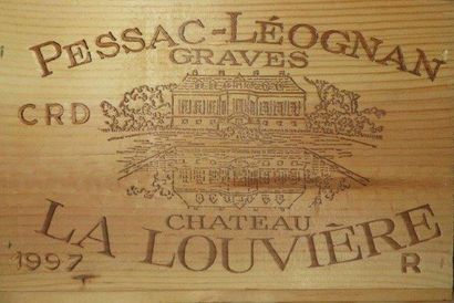 12 bouteilles

CHÂTEAU LA LOUVIERE Rouge...