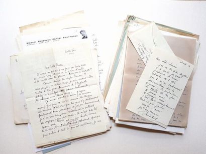 Simone Signoret.
Archives : ensemble de documents,...