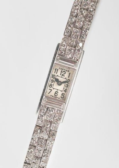 CARTIER, vers 1930 Montre-bracelet de dame,...