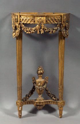 CONSOLE D'APPLIQUE DEMI-LUNE en bois sculpté...