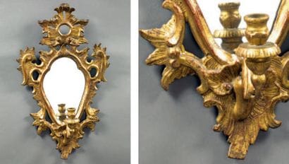 PAIRE D'APPLIQUES à miroir à un bras de lumière...