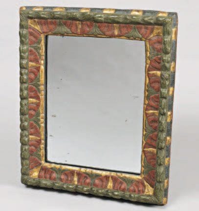 CADRE RECTANGULAIRE repeint et redoré, en...
