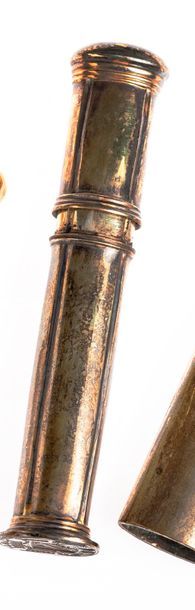 ÉTUI à cacheter en argent

à décor d’armoiries

XVIIIe...