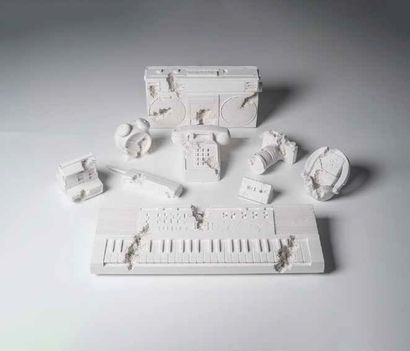 Daniel ARSHAM (Américain, né en 1980)

Future...