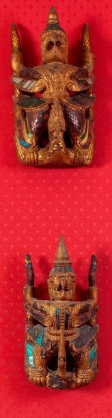 Paire de de statuettes Garuda en bois laqué...