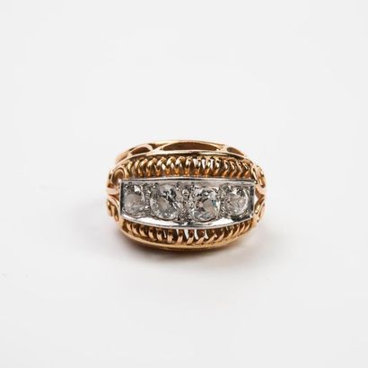 Bague fils en or ajouré 750 °/°° et platine...