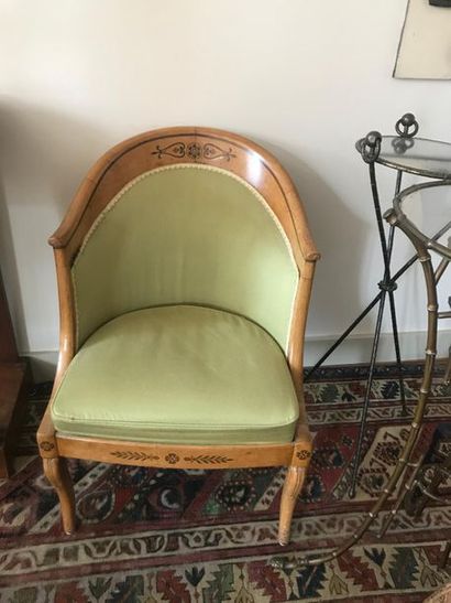 Quatre fauteuils et deux chaises gondoles,...