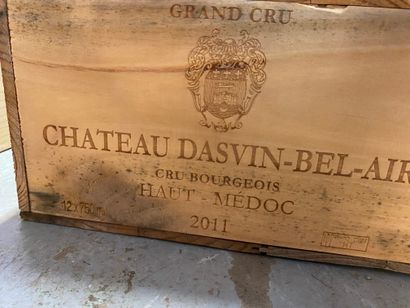 12 Chateau DASVIN BEL AIR 2011 en Ht Medoc...