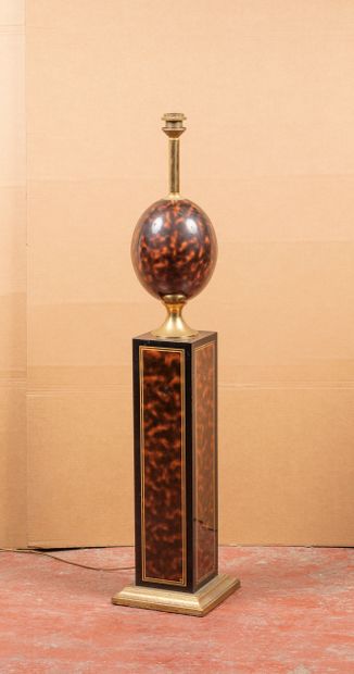 Pied de lampe colonne.