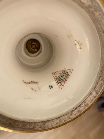 SEVRES. Buste de Joseph Agricol Viala. Biscuit,...
