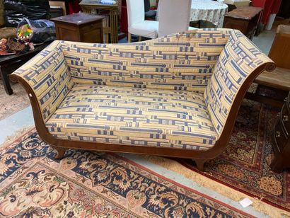 Mahogany meridian. H. 84 W. 150 D. 70 cm,...