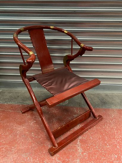 Fauteuil de mandarin pliant en bois laqué...