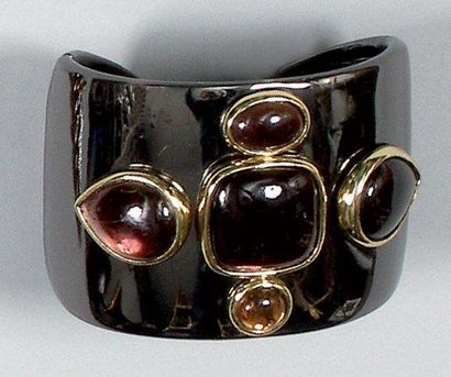 GOOSSENS PARIS
BRACELET MANCHETTE en métal...