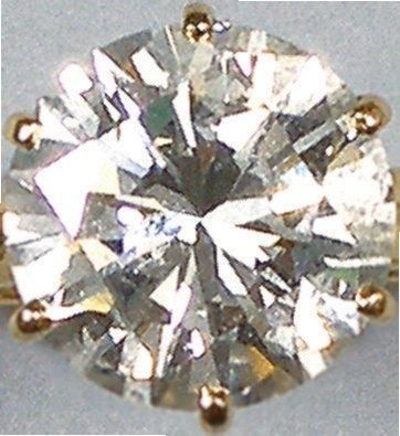 BAGUE SOLITAIRE en or sertie d'un diamant...