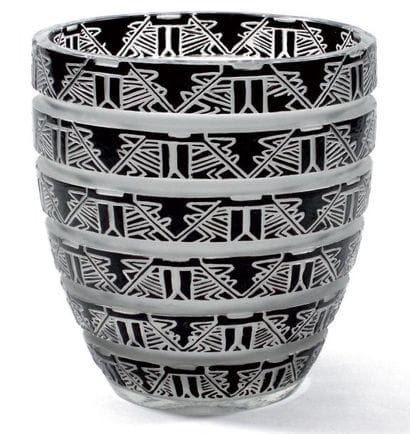 René LALIQUE (1860-1945)
Vase LAGAMAR, dit...
