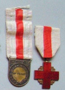 MEDAILLE DE RECOMPENSE DE LA CROIX ROUGE...