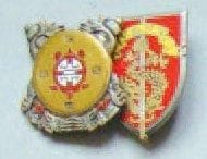 INDOCHINE - VIET-NAM
Lot de 2 insignes de...