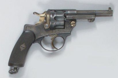 REVOLVER MODELE 1874 D'OFFICIER, calibre...