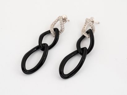 Pair of gourmet earrings in white gold 750...