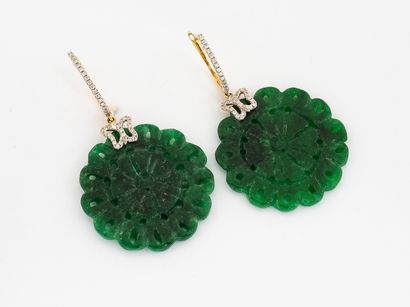 Pair of earrings in gold 750 °/°° set with...