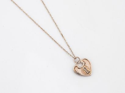 THOMAS SABO
Chain and its pendant heart lock...