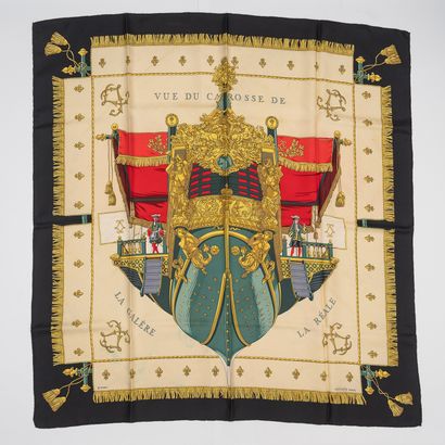 HERMES
Printed silk square
