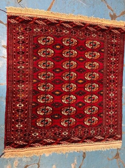 Tekke Boukhara 
Turkmen 
Milieu XX 
Dimensions...