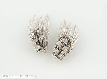Paire de clips d'oreilles en or gris 750°/°°...