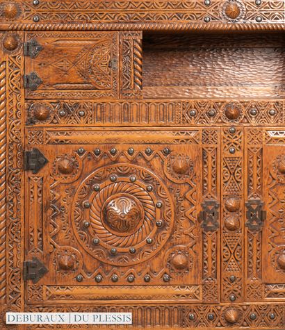 Hans KLEISS (1901-1973)
Meuble buffet en...