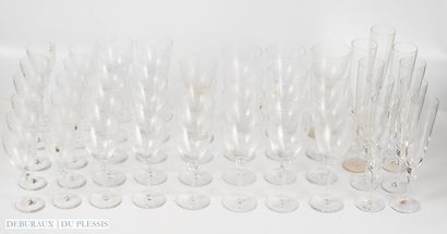 DAUM
Partie de service modèle Boléro en cristal...
