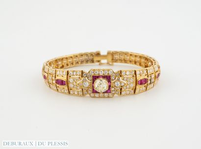 Bracelet ruban en or 750°/°° ornée d'un diamant...