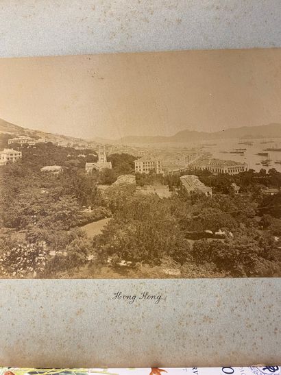 SINGAPOUR (7 pl.) et HONG-KONG (2 pl.) —...