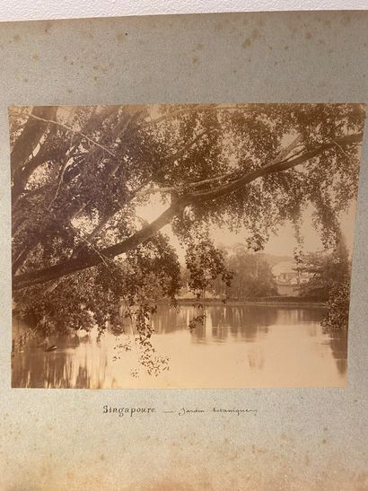 SINGAPOUR (7 pl.) et HONG-KONG (2 pl.) —...