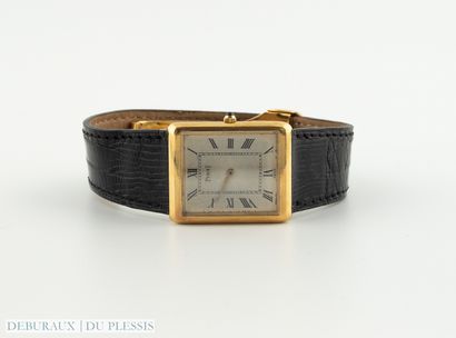 PIAGET
Bracelet montre en or 750 °/°°, boitier...