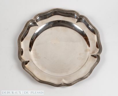 Plat rond en argent 950 °/°° modèle chantourné...