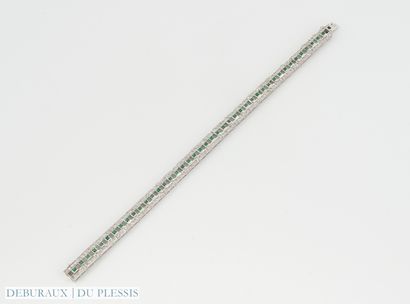 Bracelet ruban articulé en or gris 750°/°°...