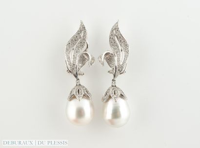 Paire de pendants d'oreille à transformation...