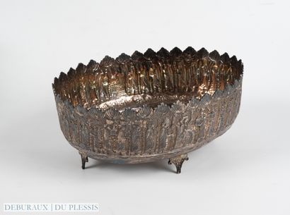 Coupe en argent iranien 925°/°° à décor Persépolis...
