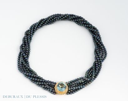 Twisted necklace of freshwater cultured pearls...