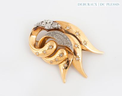 Sheaf brooch in 750°/°° gold and platinum...