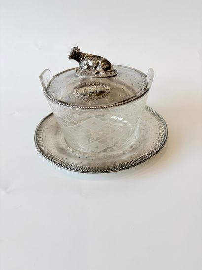 Cut crystal butter dish, cow-shaped lid and...
