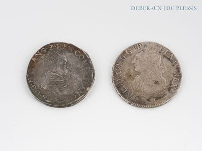 Lot de deux pièces d'argent : Louis XVI et...