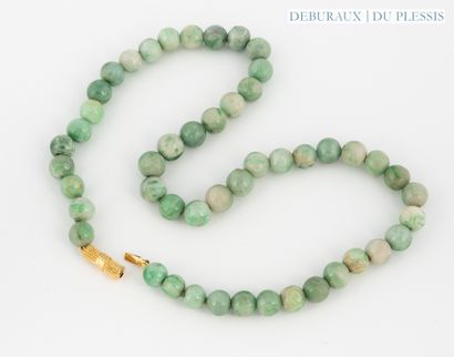 Necklace of jade (probably jadeite) beads,...