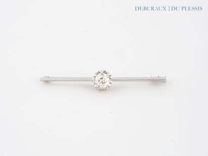 Barrette brooch in 750°/°° white gold and...