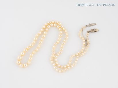 Collier en chute de perles de culture de...